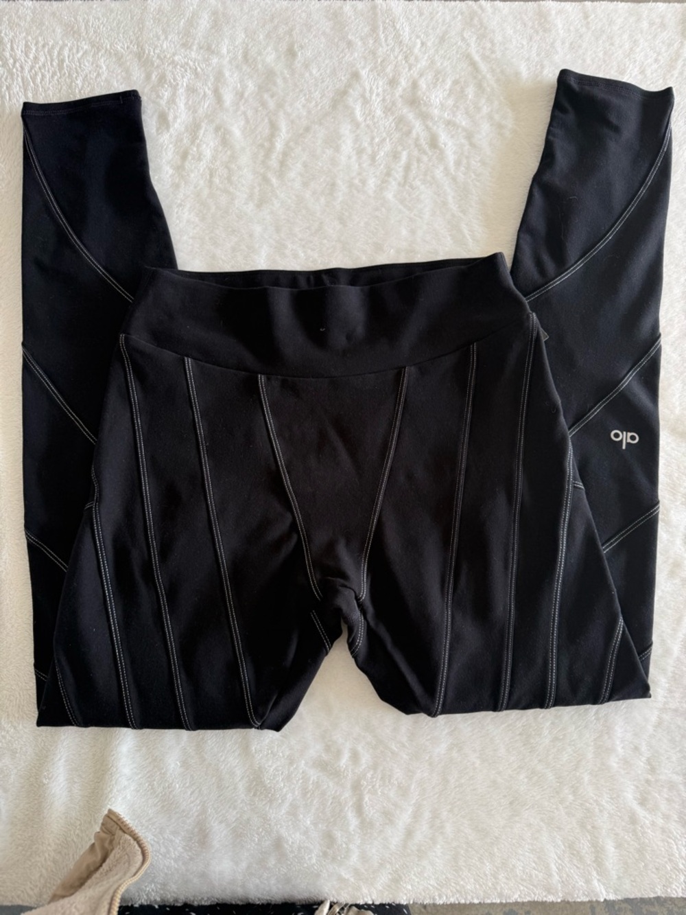 Alo Yoga Black High Waisted Leggings S Sculpt Seam Activewear Gym Yoga - Picture 3 of 7